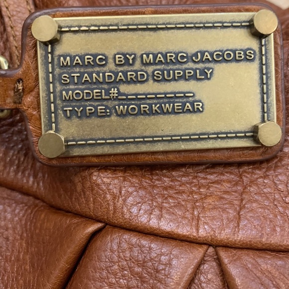 MARC JACOBS Classic Q Delancey Weekender Bag - Picture 2 of 11